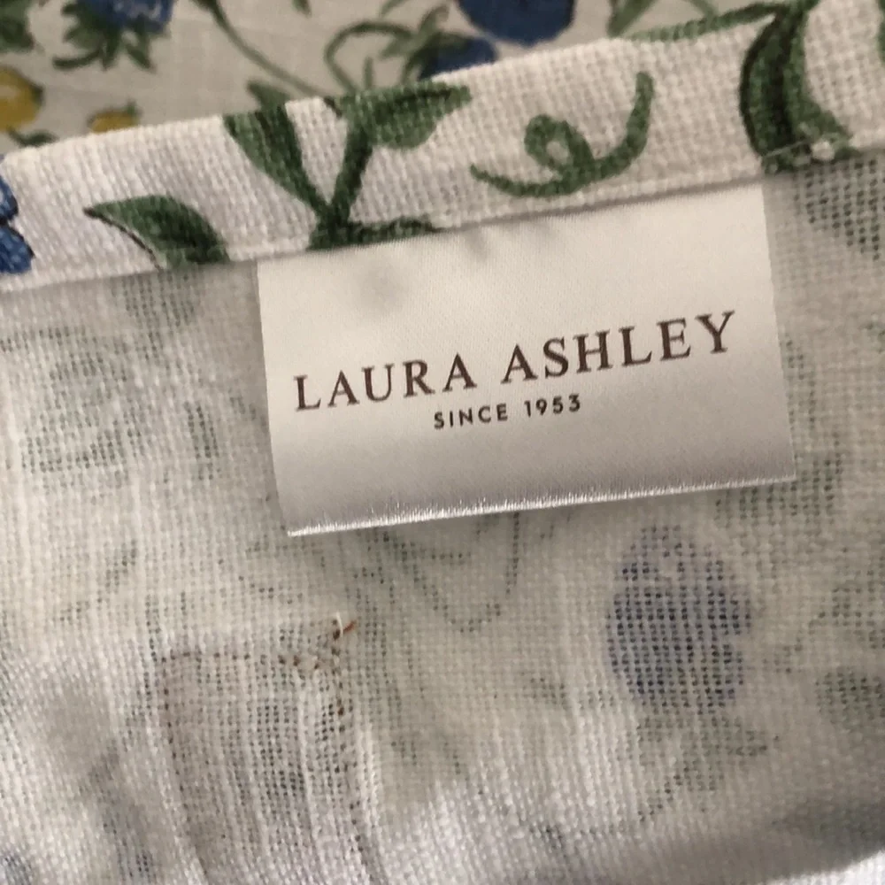 Laura Ashley Cambrian BERRIES Chef Apron